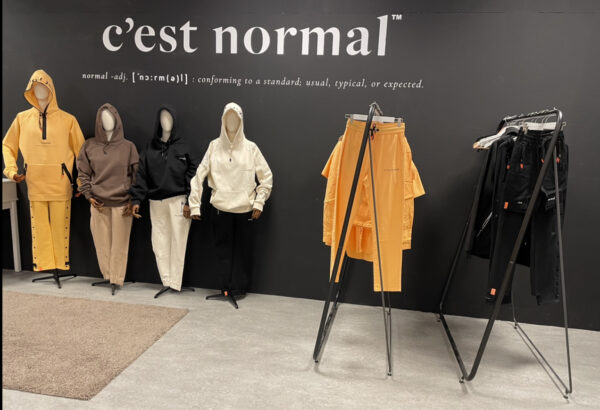 Cést Normal